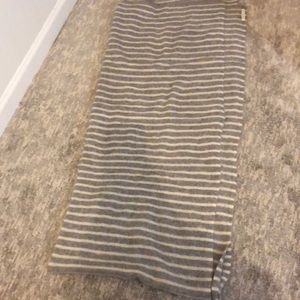 White and warren travel wrap